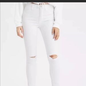 American Eagle Super Super Stretch White Jeggings